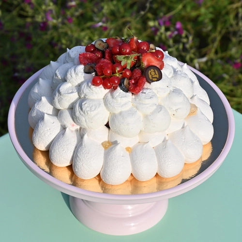 pavlova fruits rouges